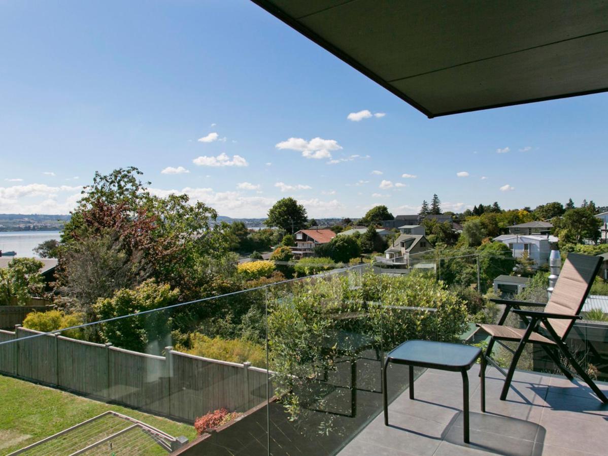 Taupo Escape - Rainbow Point Holiday Home Exterior foto