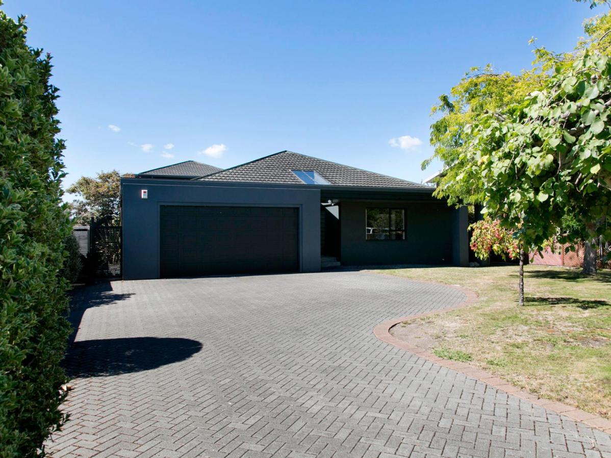 Taupo Escape - Rainbow Point Holiday Home Exterior foto